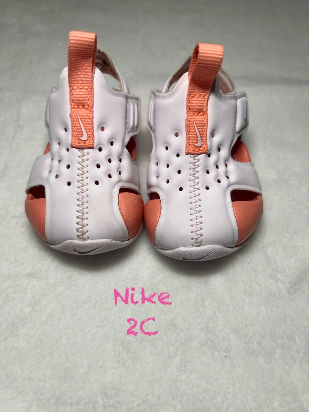 Nike Toddler White and Coral/Peach Sandal Sneakers